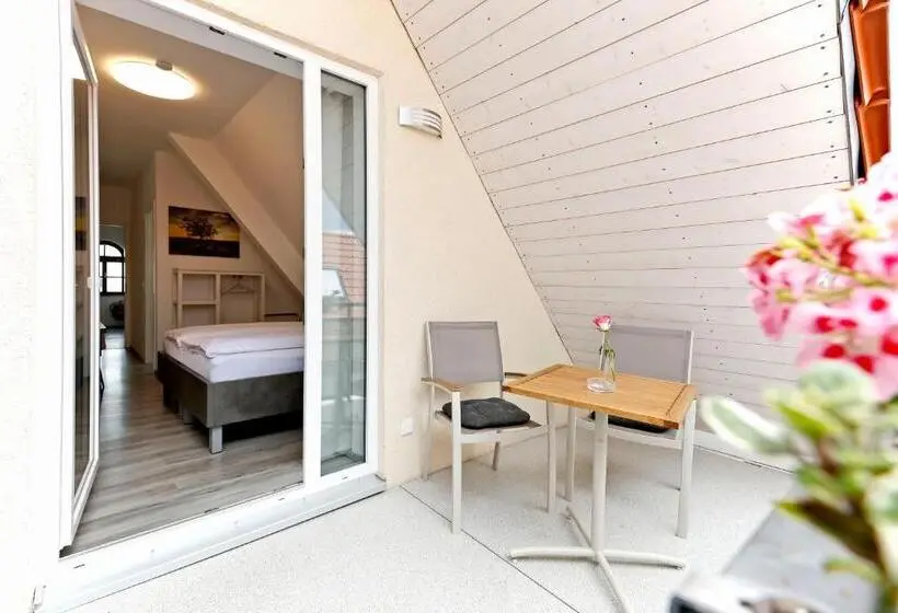 バルコニー付きデラックスルーム, Vinotel Weinstrasse