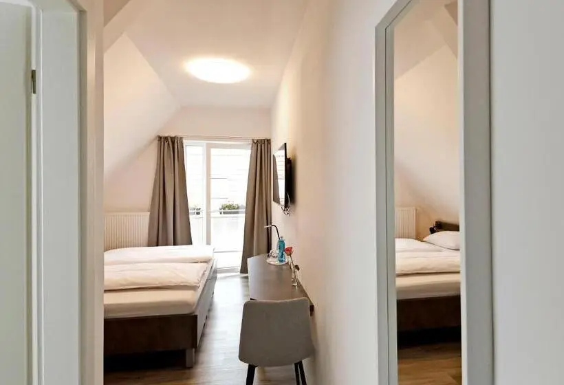 バルコニー付きデラックスルーム, Vinotel Weinstrasse