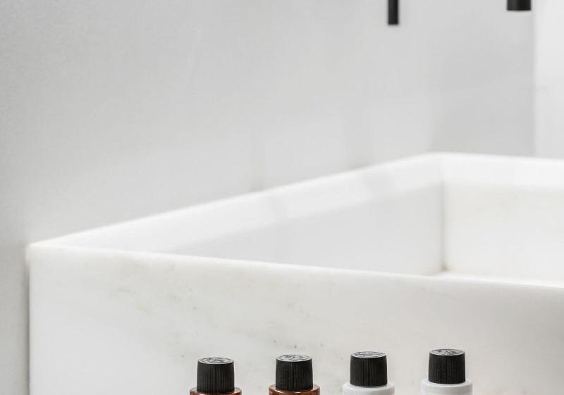 חדר סטנדרט עם נוף, Hilton Garden Inn Faroe Islands