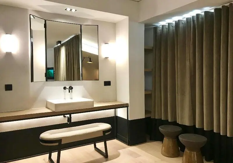 اتاق استاندارد با چشمانداز, Hilton Garden Inn Faroe Islands