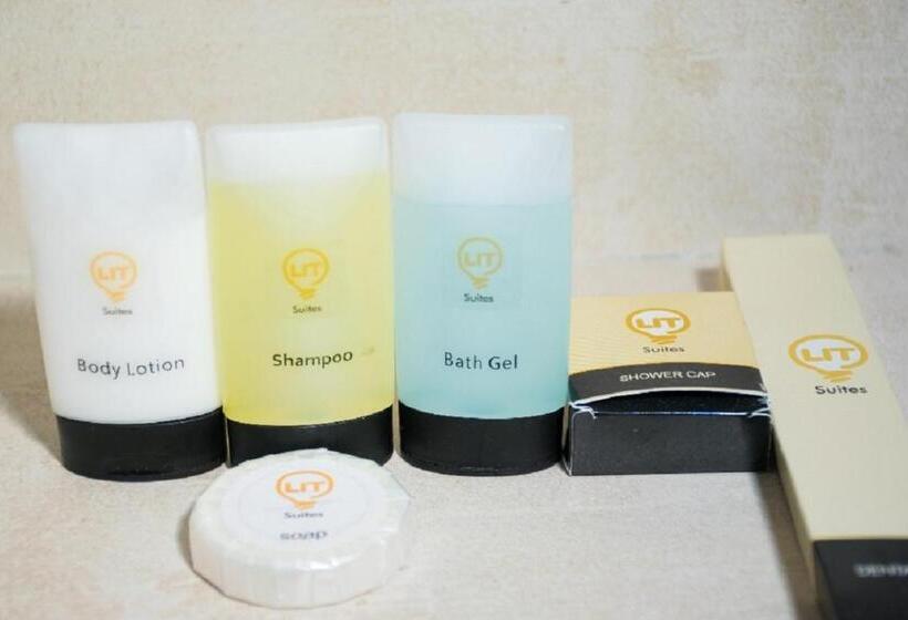 اتاق استاندارد یک نفره, Lit Suites