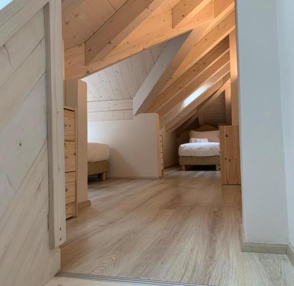 غرفة ديلوكس عائلية, Rosengarten