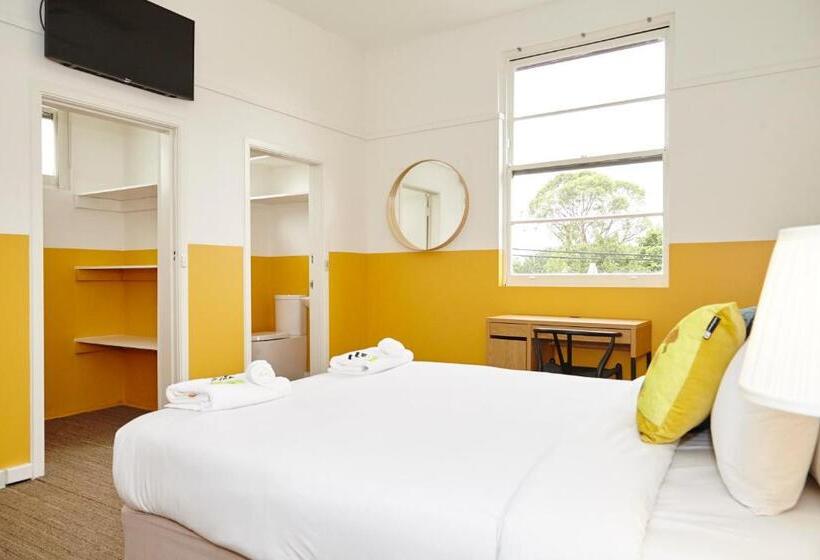 اتاق سوپریور, The Erko