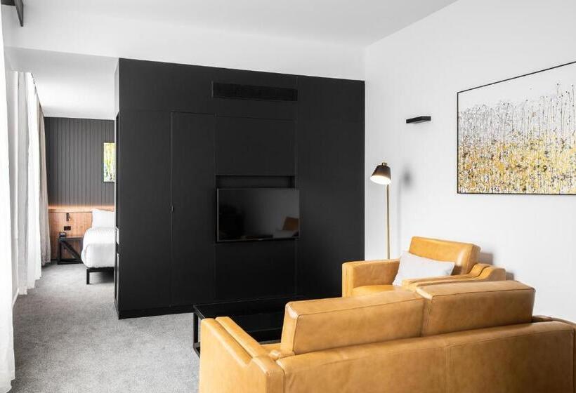 キングサイズベッドのスーペリアルーム, Verge Launceston