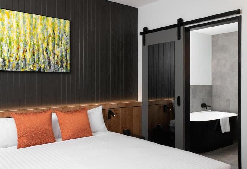 キングサイズベッドのスーペリアルーム, Verge Launceston