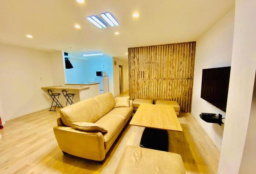 低层单卧公寓, K S