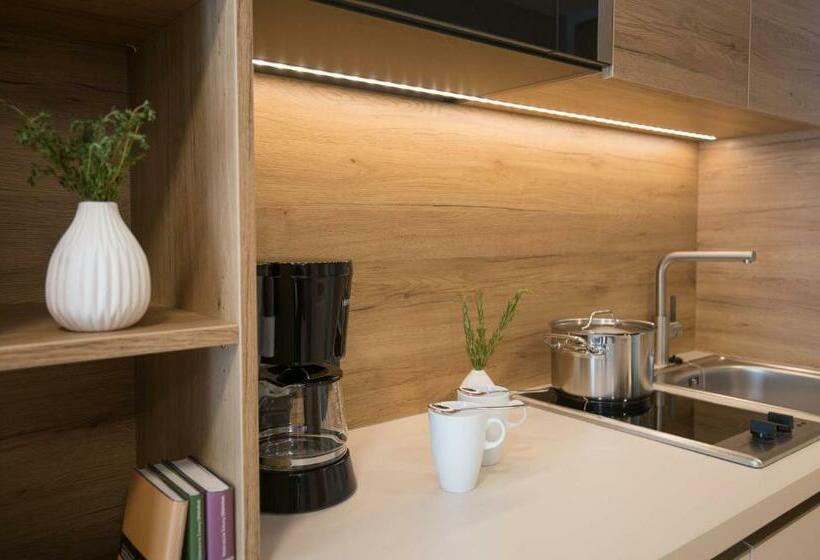 Апартаменты 1 Спальня, Leo Apartments Miesbach