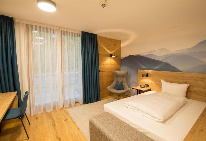 Студия Стандарт, Leo Apartments Miesbach