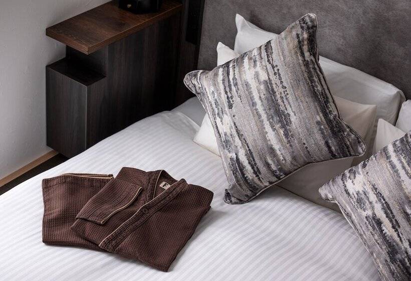 اتاق استاندارد سه نفره, Mitsui Garden Hotel Kyoto Kawaramachi Jokyoji