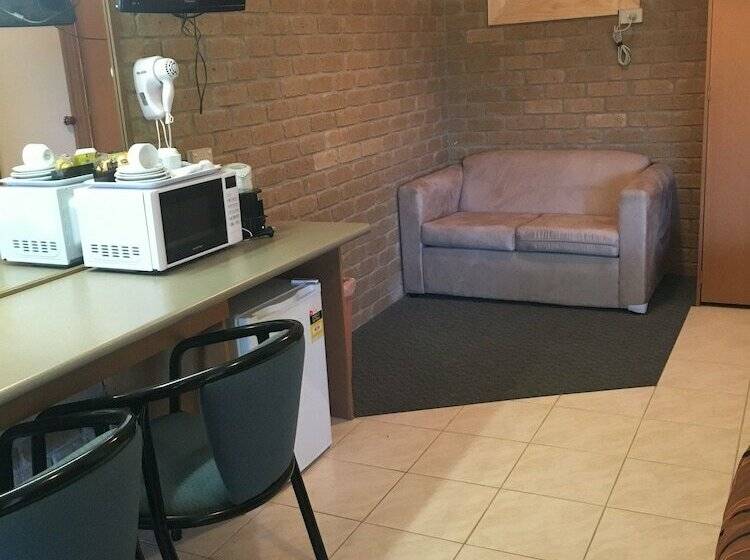 标准间, Darling Junction Motor Inn