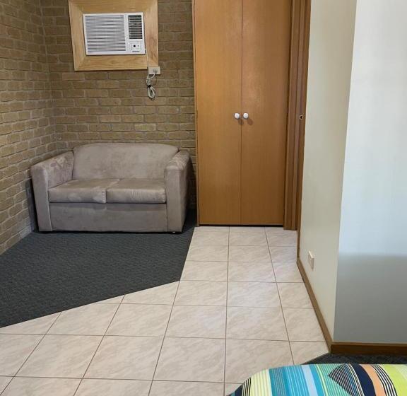 חדר סטנדרט, Darling Junction Motor Inn