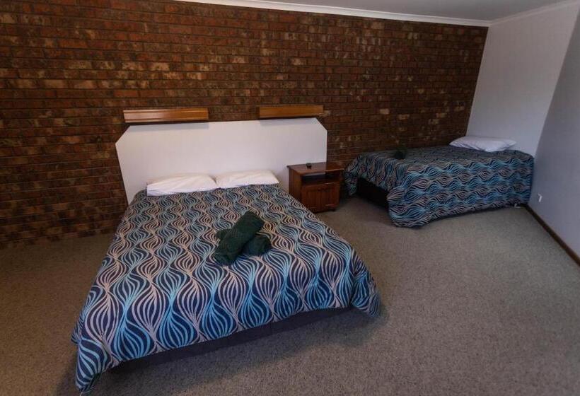 חדר משפתחתי סופריור, Donald Motor Lodge