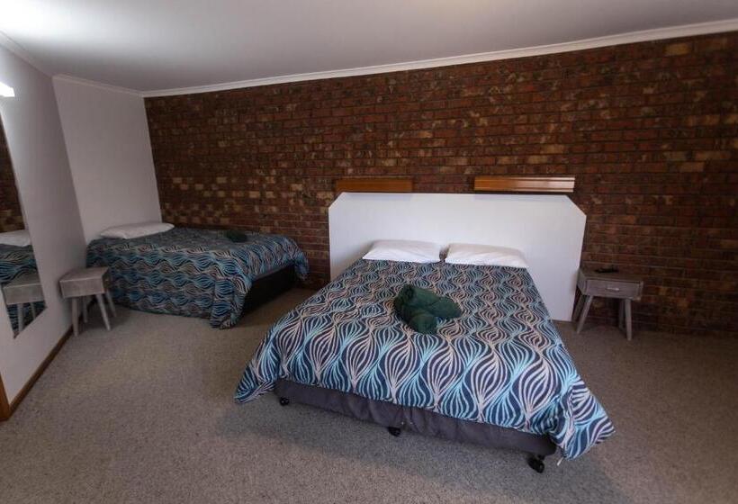 Семейный Номер Superior, Donald Motor Lodge