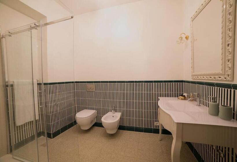 חדר דלוקס, Palazzo Illuminati