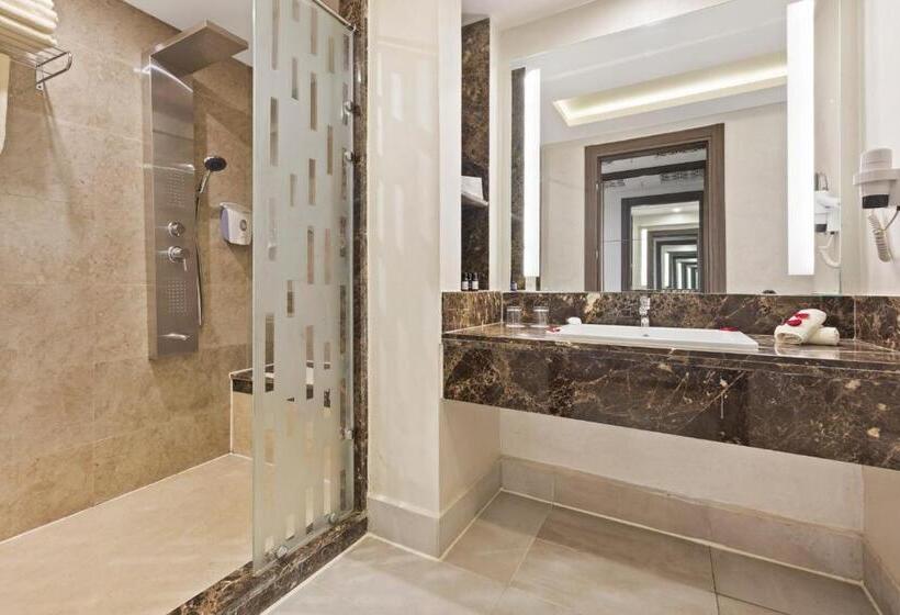 اتاق استاندارد با چشم‌انداز استخر, Pickalbatros White Beach Taghazout - Adults Friendly 16 Years Plus - Ultra All Inclusive