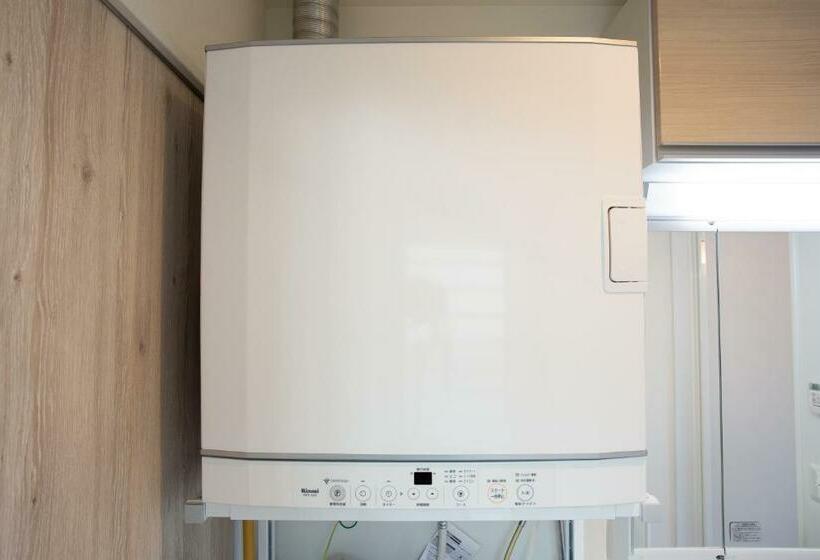 דירת חדר, Stylish House Uruma