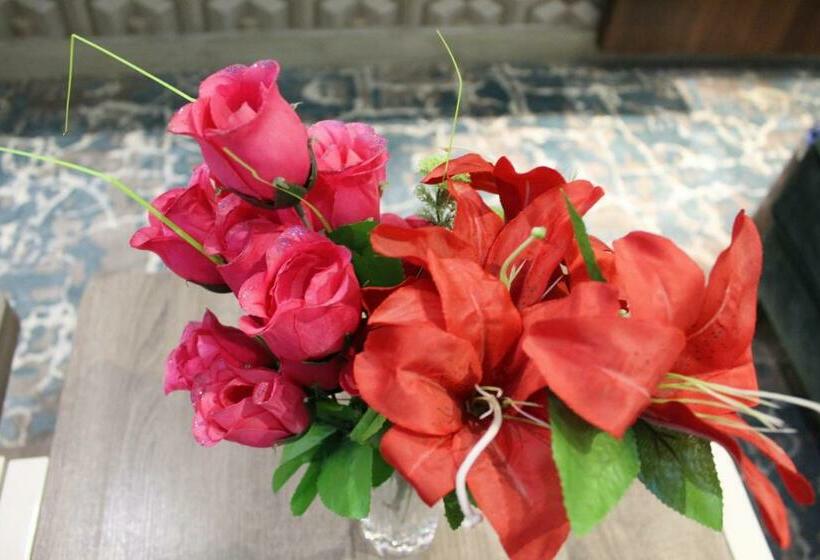 חדר סטודיו סטנדרד, Laylati Al Yarmouk