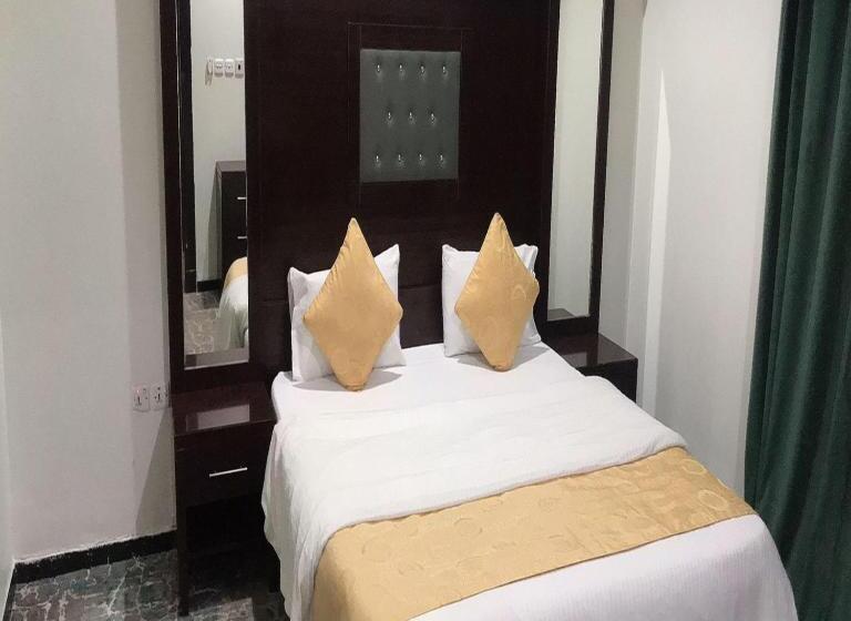 דירת חדר, Laylati Al Yarmouk