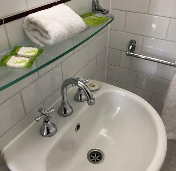 스탠다드 룸, Adelaide Airport Motel