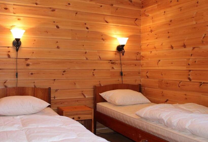 Дом 1 Спальня, Camp åpta