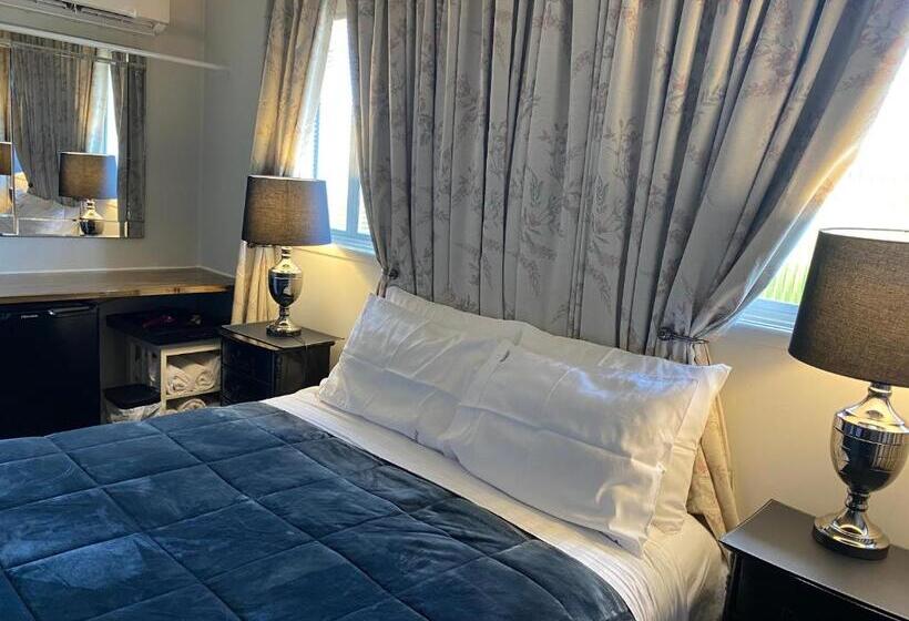 اتاق اکونومی, Freshwater Bnb