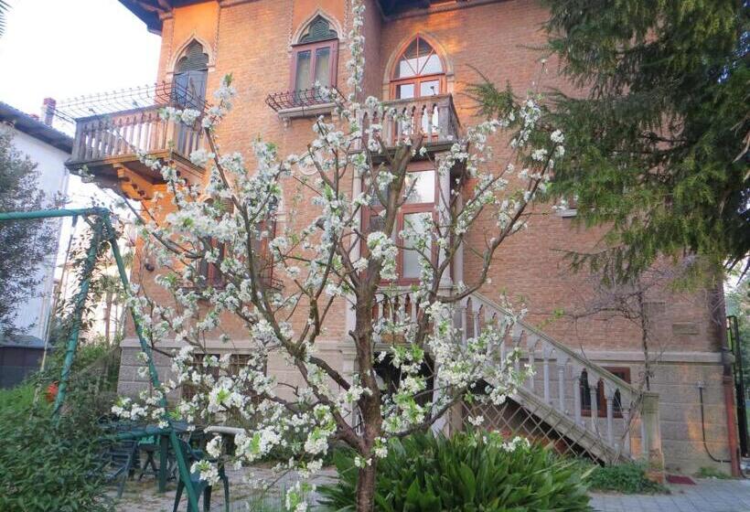 اتاق استاندارد سه نفره, Villa Elisabetta