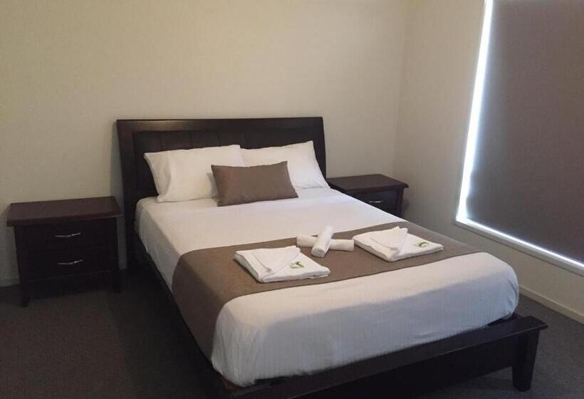 침실 4개 주택, City Centre Motel
