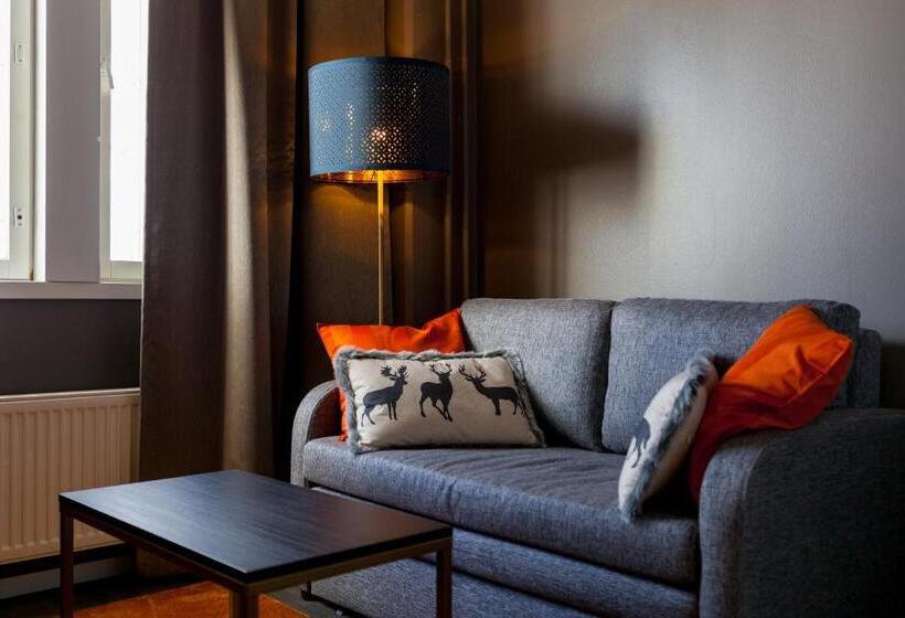 סוויטת סופריור, Golden Circle Suites