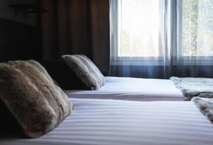 سوییت سوپریور, Golden Circle Suites