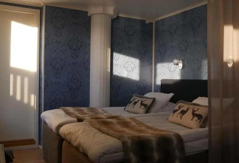 سوییت, Golden Circle Suites