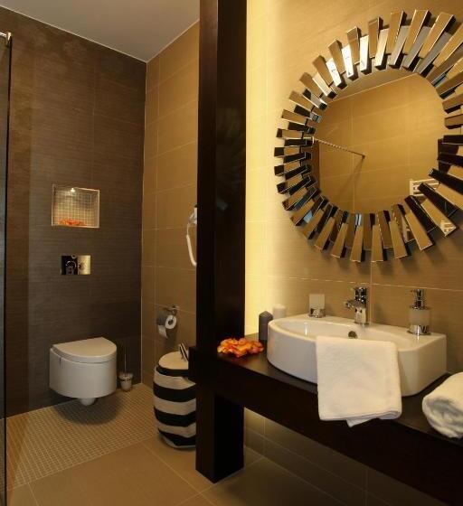 バルコニー付きスタンダードルーム, Orhideea