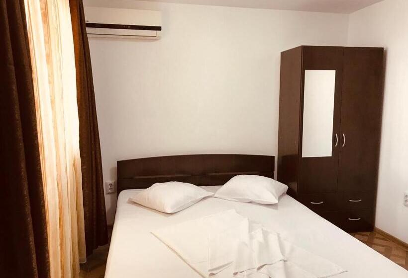 اتاق استاندارد با بالکن, Vila Yzabelle