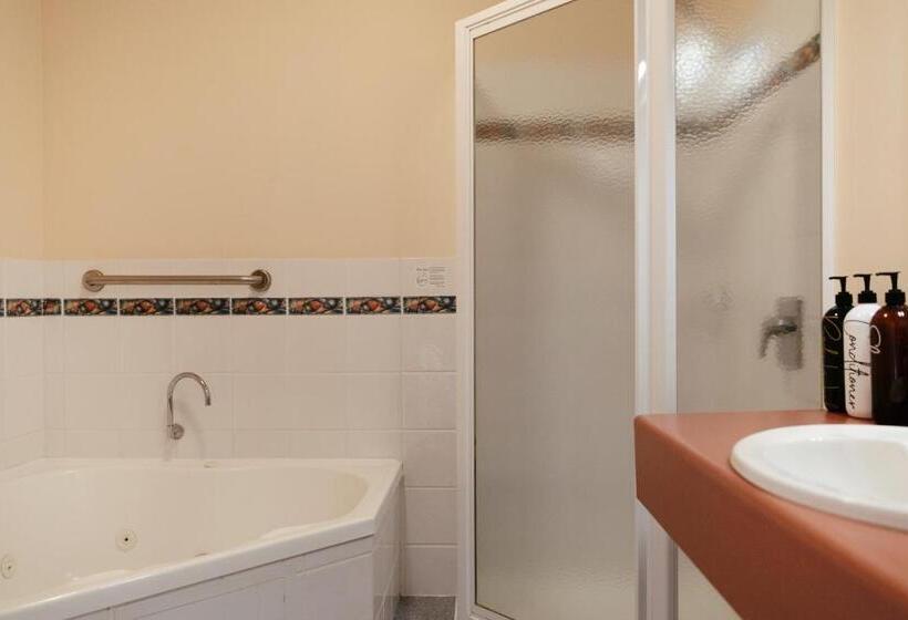 غرفة قياسية سرير كينج, Panorama Hotel St Helens