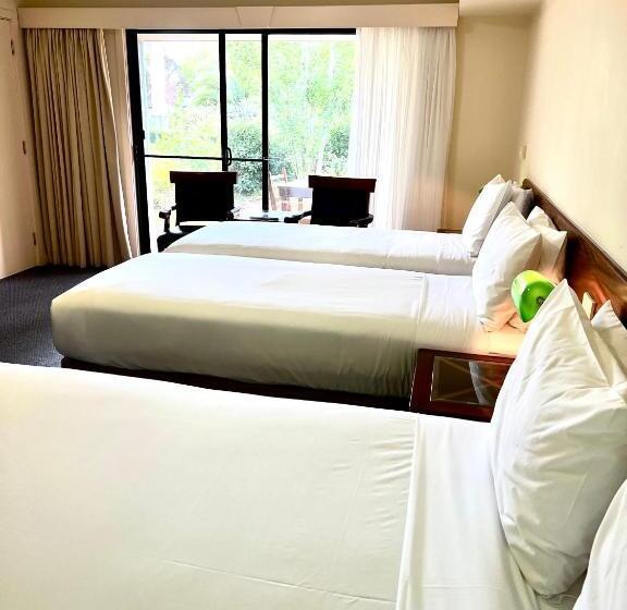 غرفة عائلية, Panorama Hotel St Helens