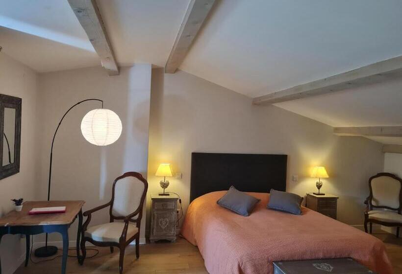 חדר סופריור עם מיטת קינג, Domaine La Condamine Crillon Le Brave