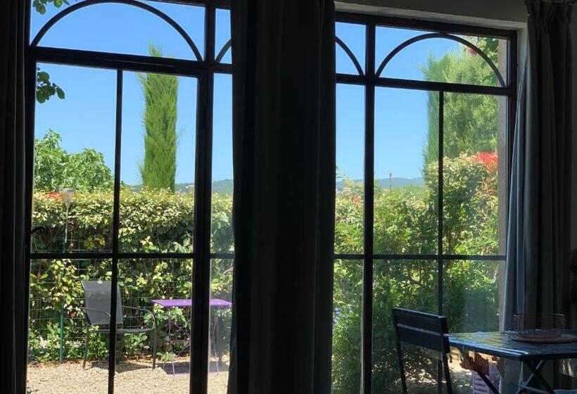 בית, חדר שינה 1, Domaine La Condamine Crillon Le Brave