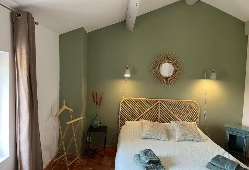 חדר סטנדרט נוף לגינה, Domaine La Condamine Crillon Le Brave