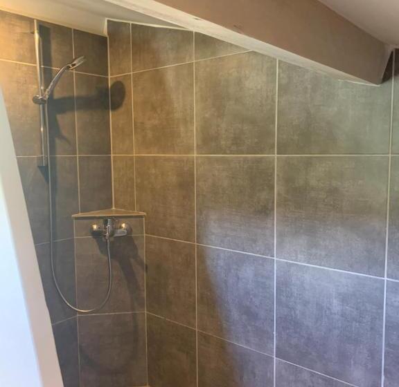 חדר סופריור עם מיטת קינג, Domaine La Condamine Crillon Le Brave