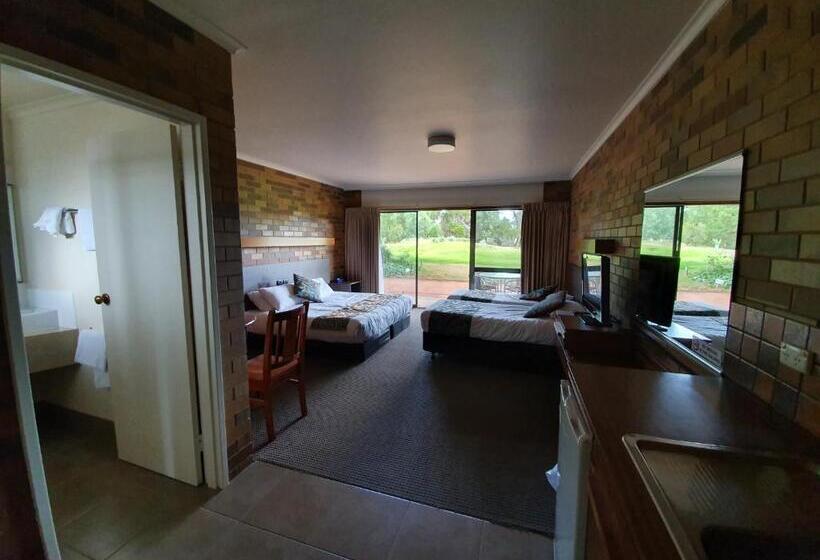 غرفة قياسية ثلاثية, Shepparton Golf Motel