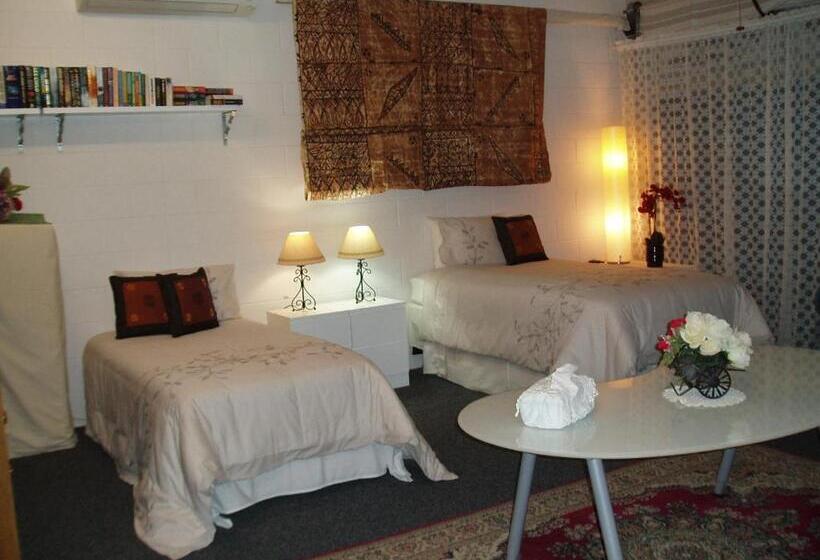 اتاق استاندارد سه نفره, A Good Rest B&b