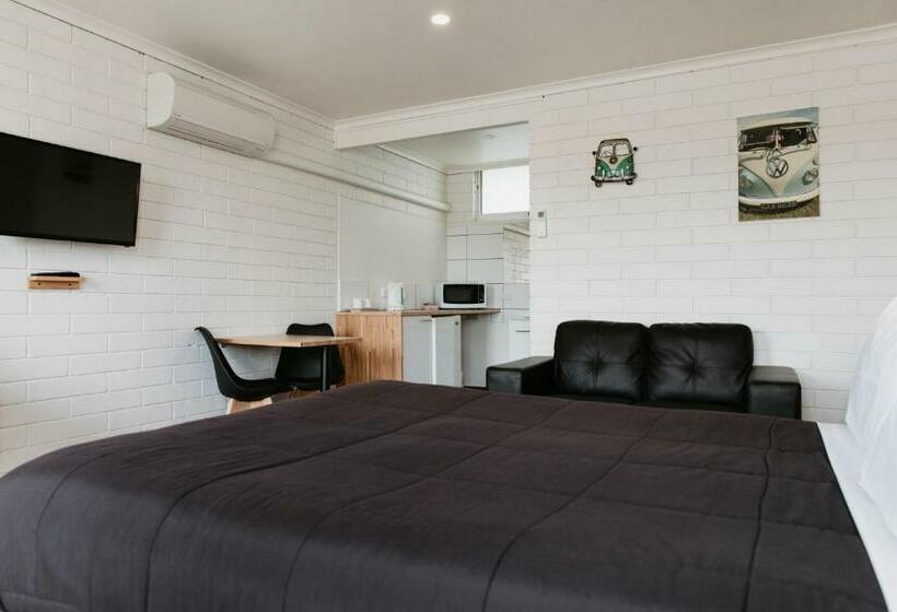 标准间, Anchor Wheel Motel