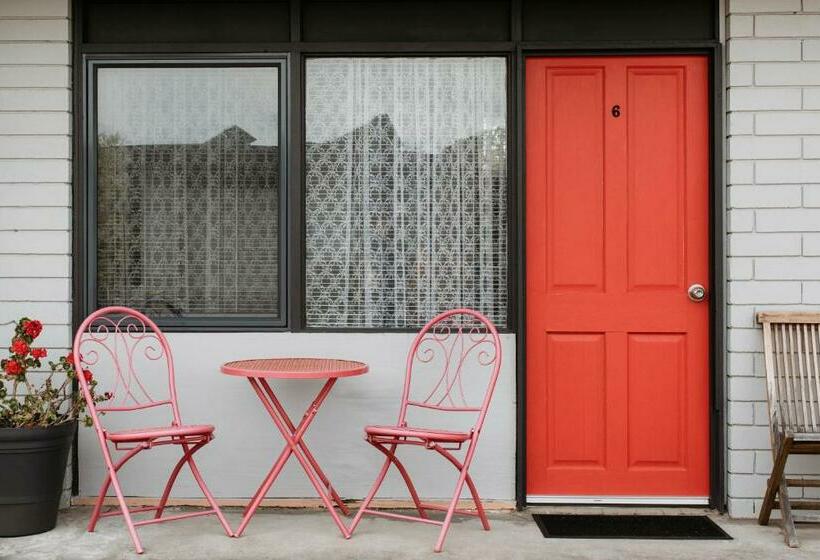 标准间, Anchor Wheel Motel