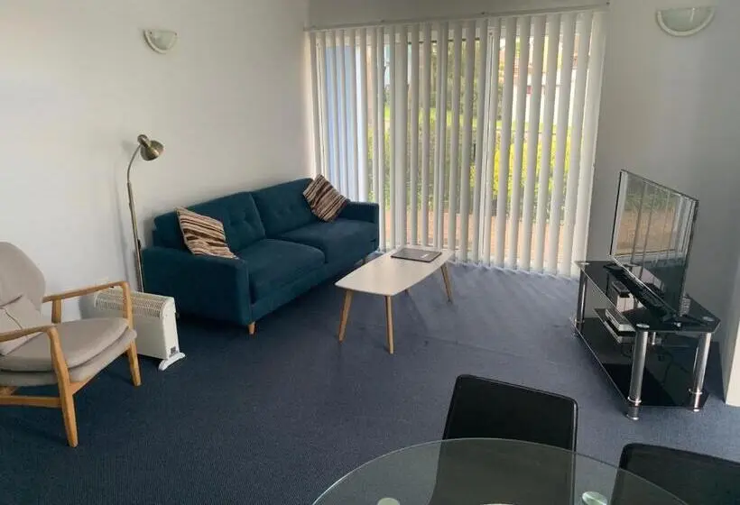 ２ベッドルームアパートメント, Aquarius Apartments Mollymook