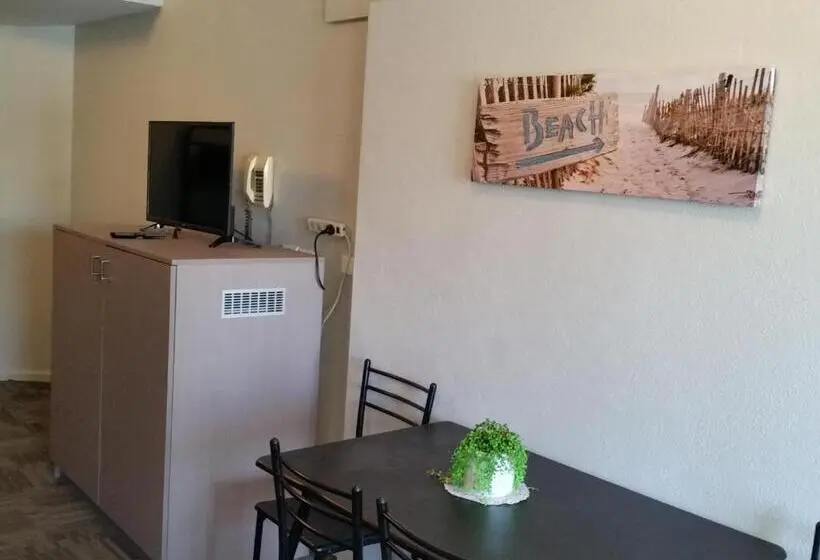 ファミリールーム, Mandurah Foreshore Motel