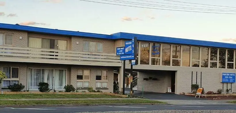 デラックスルーム, Morwell Parkside Motel