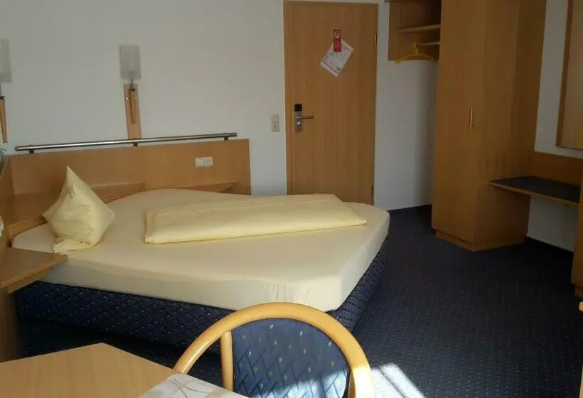 スタンダードシングルルーム, Motel Am Highway