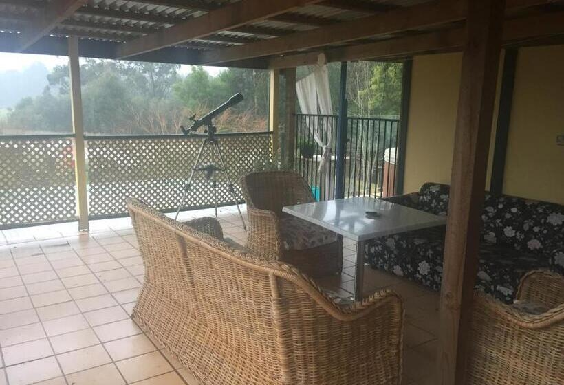 스위트, Oaktree Guest House