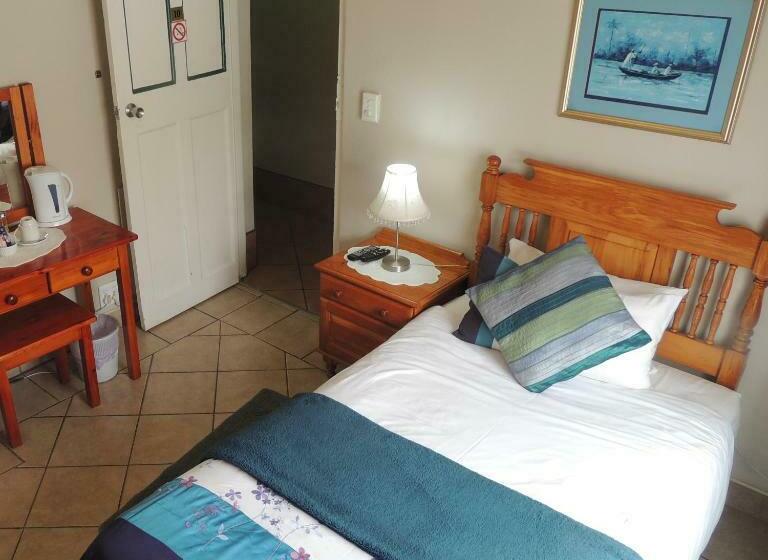 Номер Стандарт Индивидуальный, Rita S Guesthouse Cc