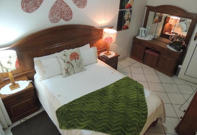 Номер Стандарт, Rita S Guesthouse Cc