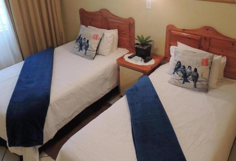 Номер Стандарт, Rita S Guesthouse Cc